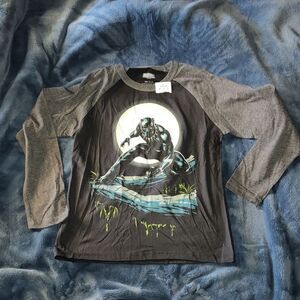 NWT Marvel Black panther long sleeve size S